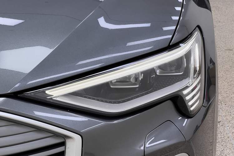 Used Audi e-tron 2021 50 quattro Luxury Edition Exterior 4