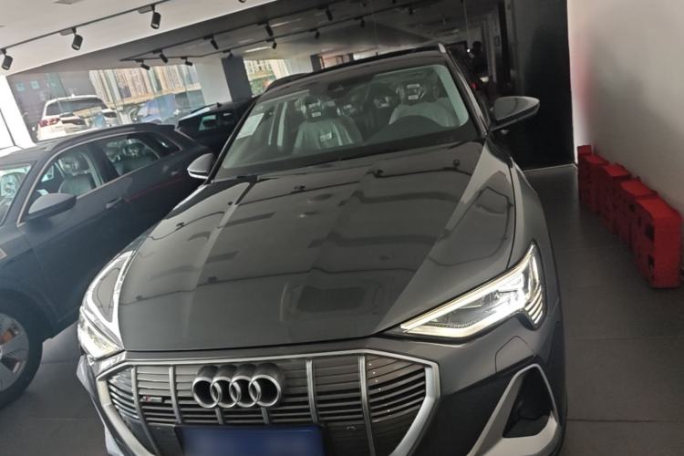 Used Audi e-tron 2021 50 quattro Luxury Edition Front