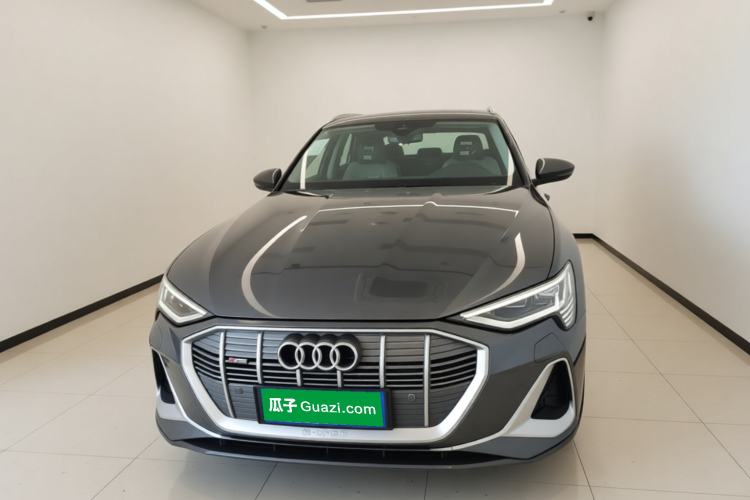 Used Audi e-tron 2021 50 quattro Luxury Edition Front