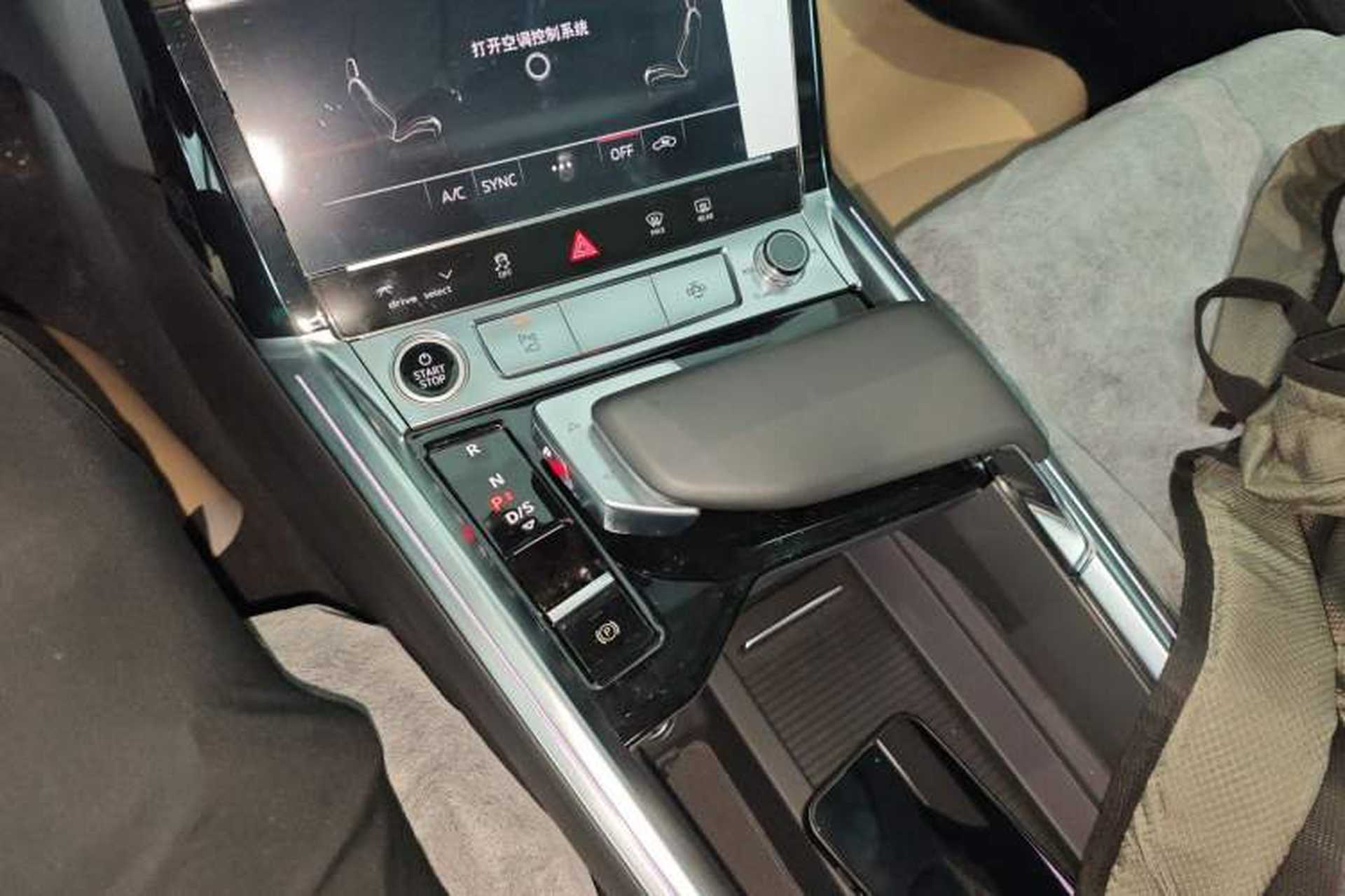 Used Audi e-tron 2021 50 quattro Luxury Edition Gear Lever