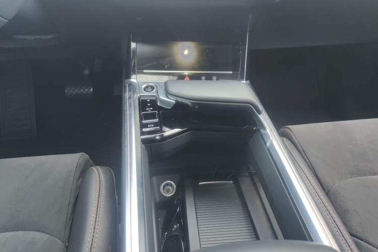 Used Audi e-tron 2021 50 quattro Prestige Edition Gear Lever
