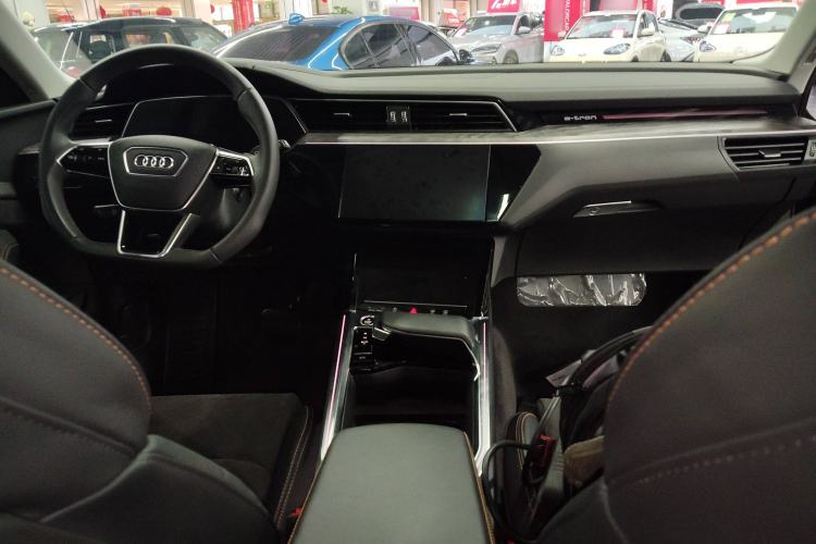 Used Audi e-tron 2021 50 quattro Prestige Edition Interior 3
