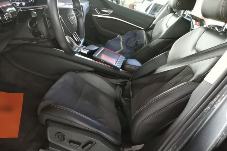 Used Audi e-tron 2021 50 quattro Prestige Edition Left Front Seat