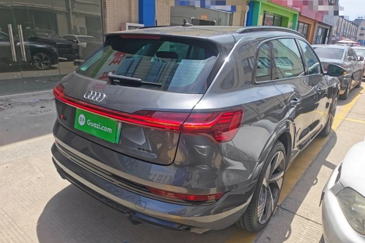 Used Audi e-tron 2021 50 quattro Luxury Edition Rear Right 45 Deg