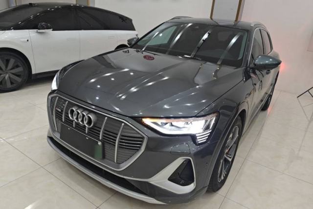 Used Audi e-tron 2021 50 quattro Prestige Edition
