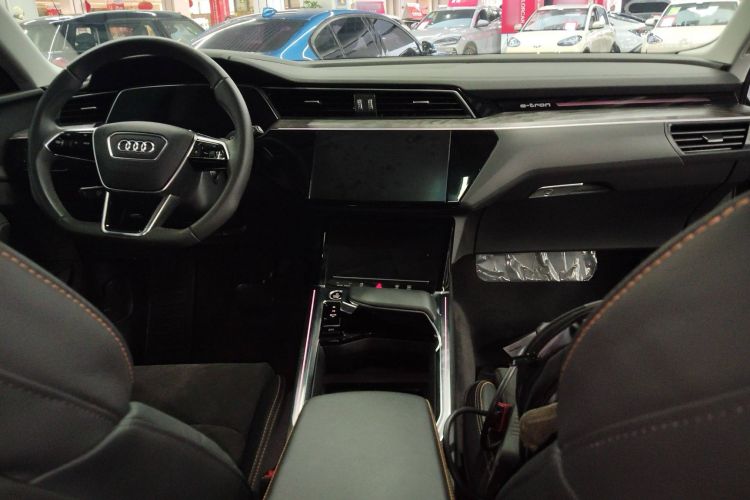 Used Audi e-tron 2021 50 quattro Prestige Edition Steering Wheel