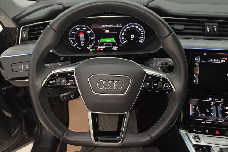 Used Audi e-tron 2021 50 quattro Prestige Edition Steering Wheel