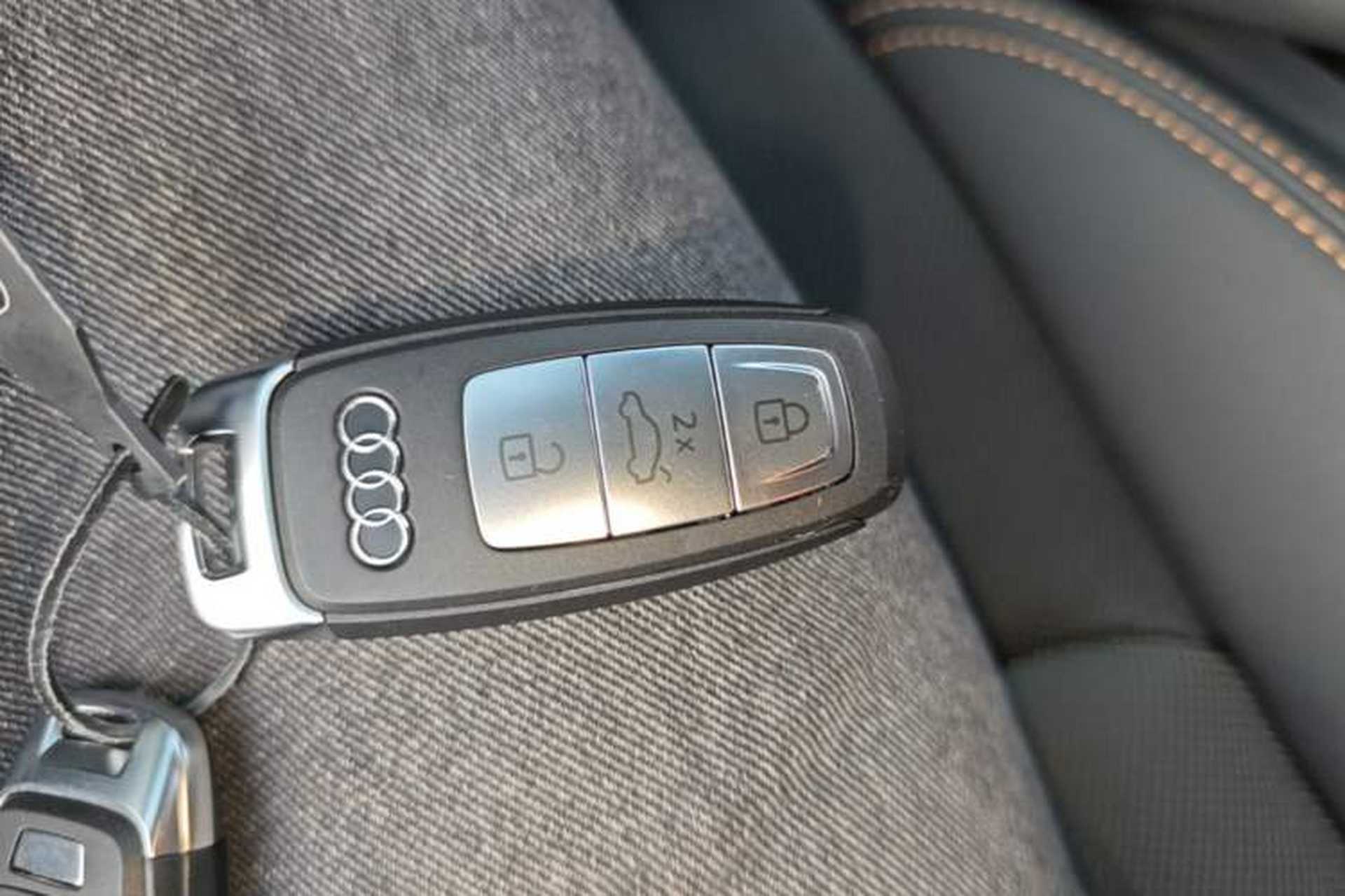 Used Audi e-tron 2021 50 quattro Luxury Edition Vehicle Key