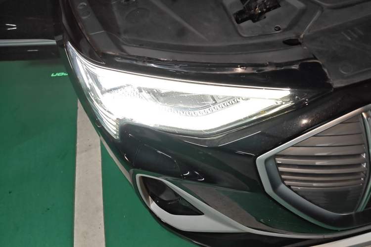 Used Audi e-tron 2021 50 quattro Luxury Edition Right Front Headlight