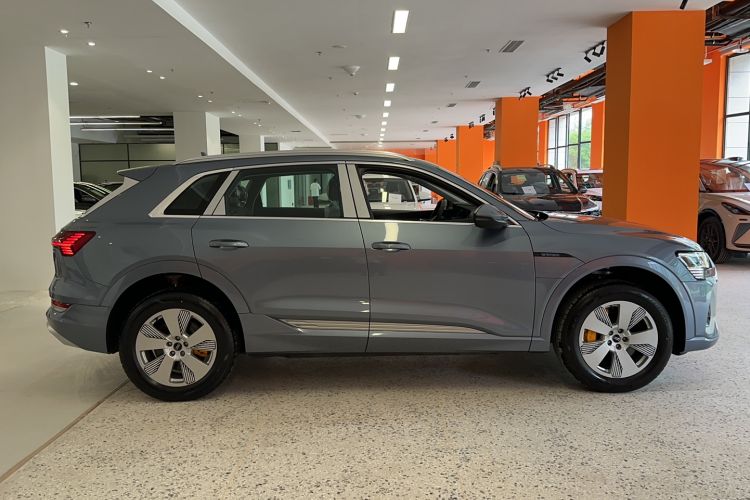 Used Audi e-tron 2021 50 quattro Luxury Edition Exterior 2