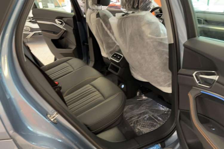 Used Audi e-tron 2021 50 quattro Luxury Edition Interior 5