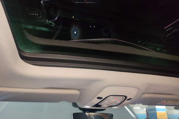 Used Audi e-tron 2021 Sportback 55 quattro Prestige Edition Headliner