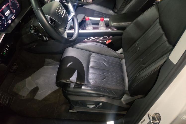 Used Audi e-tron 2021 Sportback 55 quattro Prestige Edition Left Front Seat