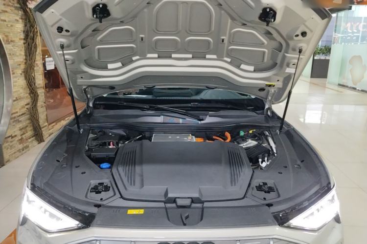Used Audi e-tron 2021 50 quattro Prestige Edition Engine Bay