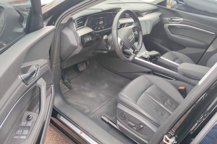 Used Audi e-tron 2022 Sportback 55 quattro Luxury Model Driver Seat