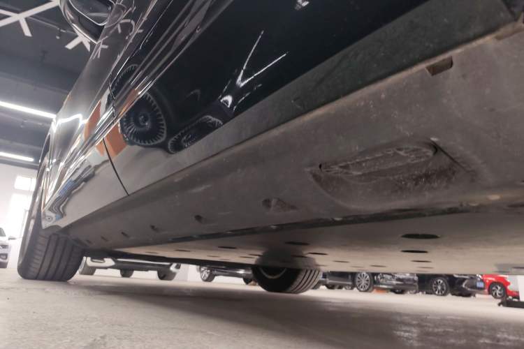 Used Audi e-tron 2022 Sportback 55 quattro Luxury Model Left Side Sill