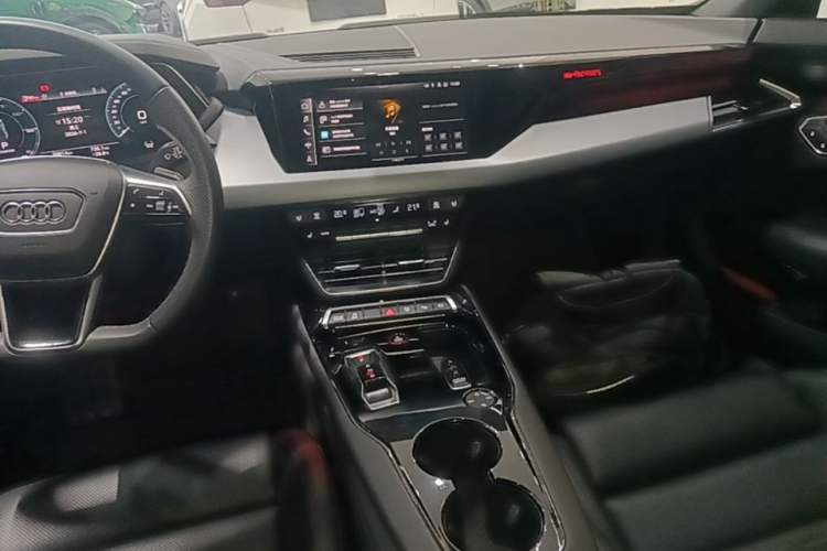 Used Audi e-tron GT 2023 Basic Model Audio And AC Panel