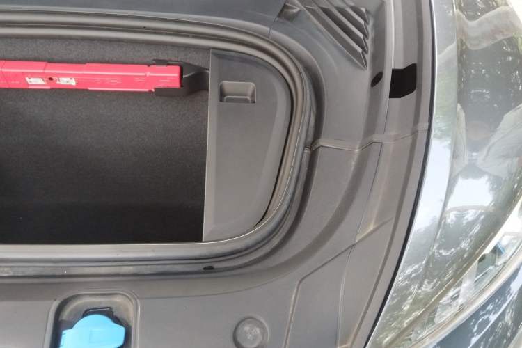 Used Audi e-tron GT 2023 Basic Model Engine Bay Left