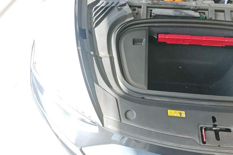 Used Audi e-tron GT 2023 Basic Model Engine Bay Right