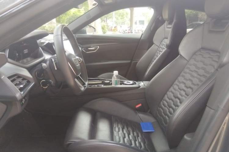 Used Audi e-tron GT 2023 Basic Model Left Front Seat