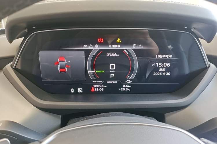 Used Audi e-tron GT 2023 Basic Model Odometer Close Up