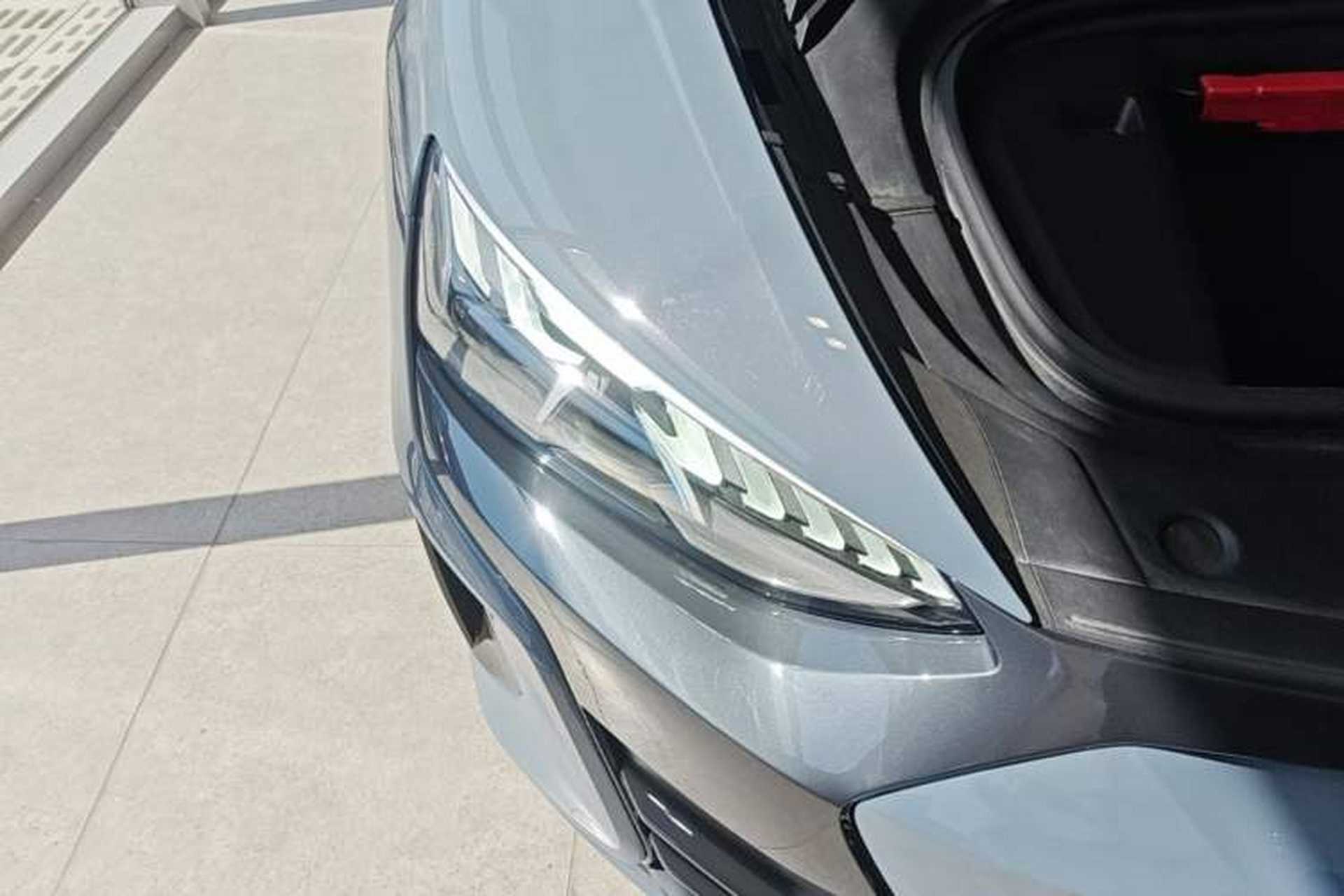 Used Audi e-tron GT 2023 Basic Model Right Front Headlight