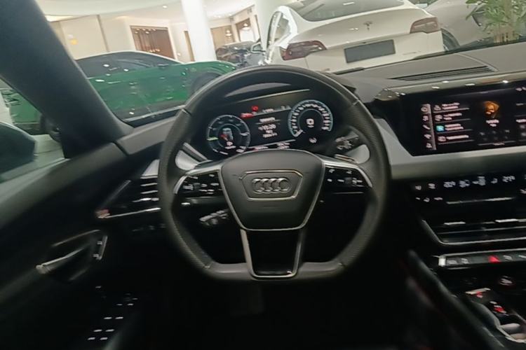 Used Audi e-tron GT 2023 Basic Model Steering Wheel