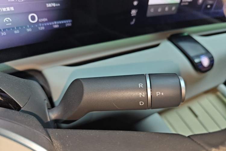 Used Audi E5 Sportback 2026 Pioneer Plus Model Gear Lever