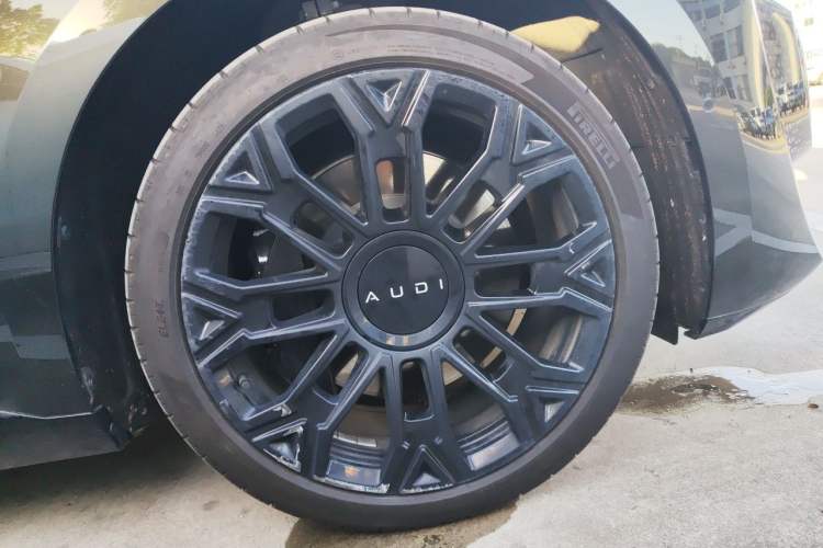 Used Audi E5 Sportback 2026 Designated Performance Quattro Model Right Front Wheel Hub