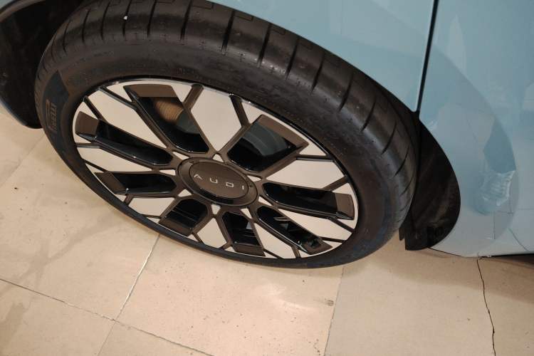 Used Audi E5 Sportback 2026 Flagship Quattro Model Exterior 5