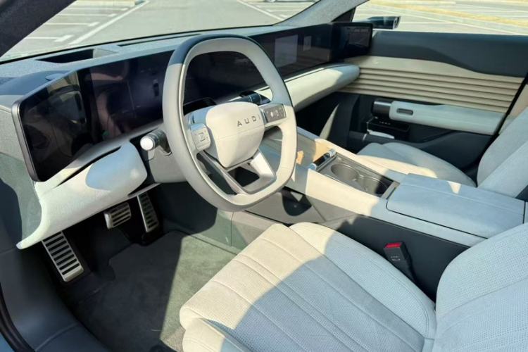 Used Audi E5 Sportback 2026 Flagship Quattro Model Interior 4