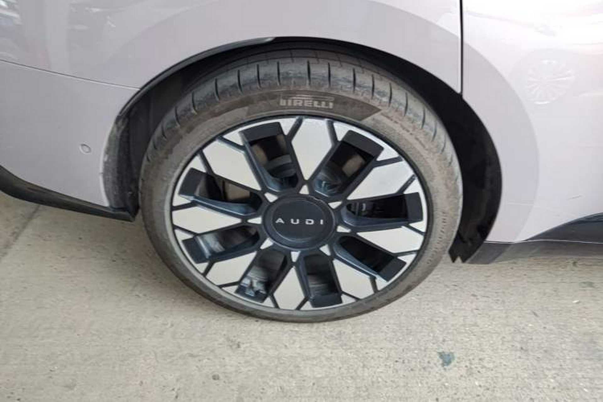 Used Audi E5 Sportback 2026 Flagship Quattro Model Right Rear Wheel Hub