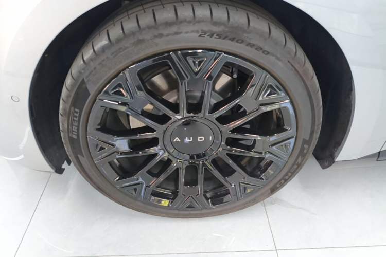 Used Audi E5 Sportback 2026 Flagship Quattro Model Exterior 4