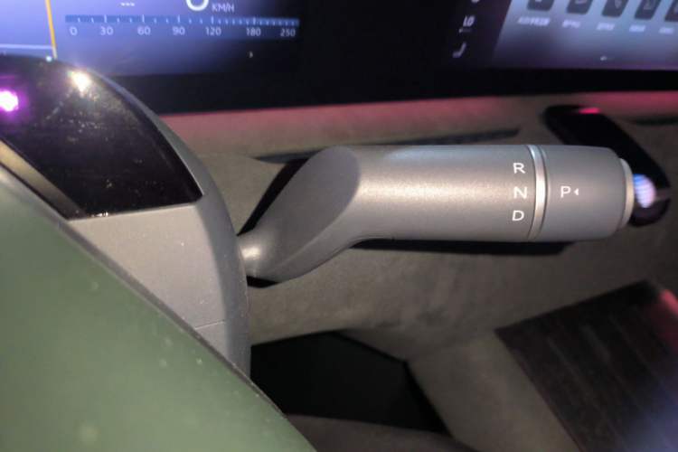 Used Audi E5 Sportback 2026 Flagship Quattro Model Gear Lever