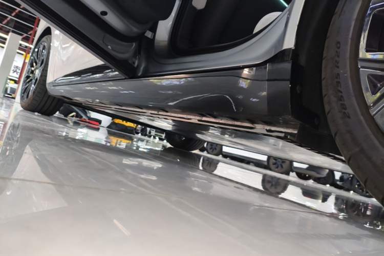Used Audi E5 Sportback 2026 Flagship Quattro Model Left Side Sill