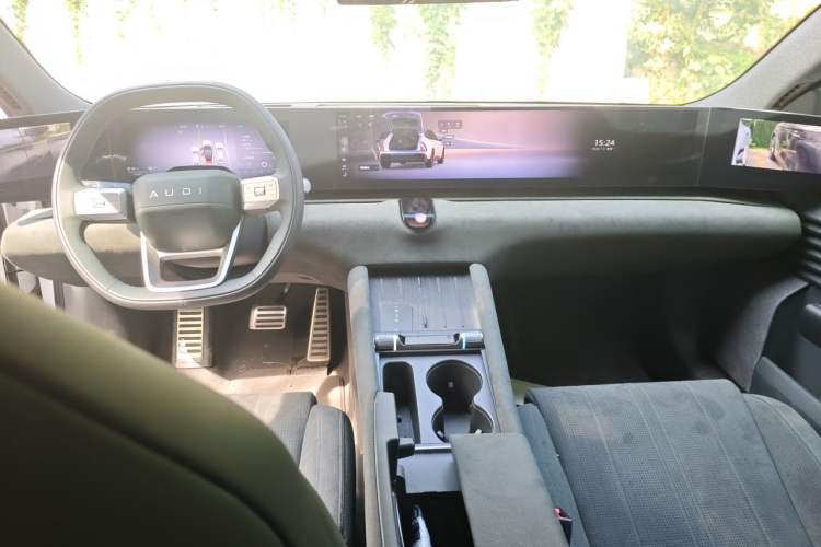 Used Audi E5 Sportback 2026 Flagship Quattro Model Center Console
