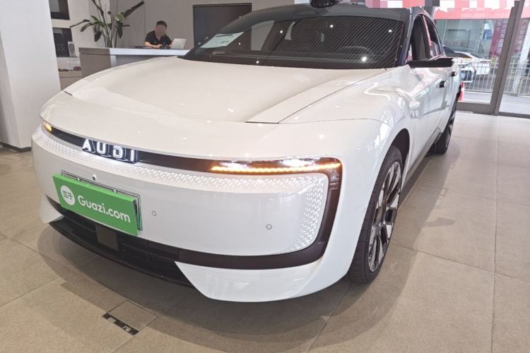 Audi E5 Sportback 2026 Flagship Quattro Model