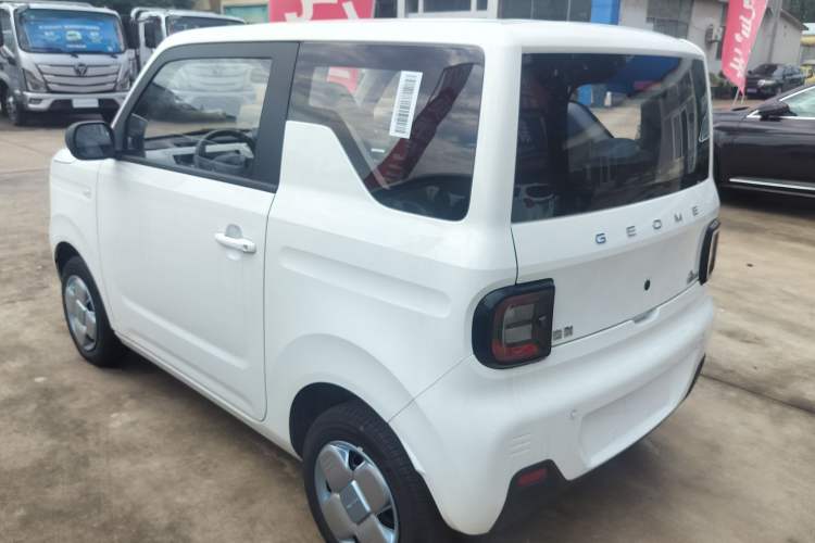 Used Audi Panda 2024 Panda Mini 200km Endurance Bear Exterior 4