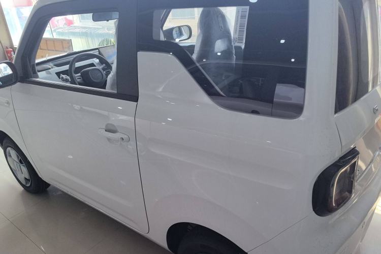 Used Audi Panda 2024 Panda Mini 200km Endurance Bear Exterior 5