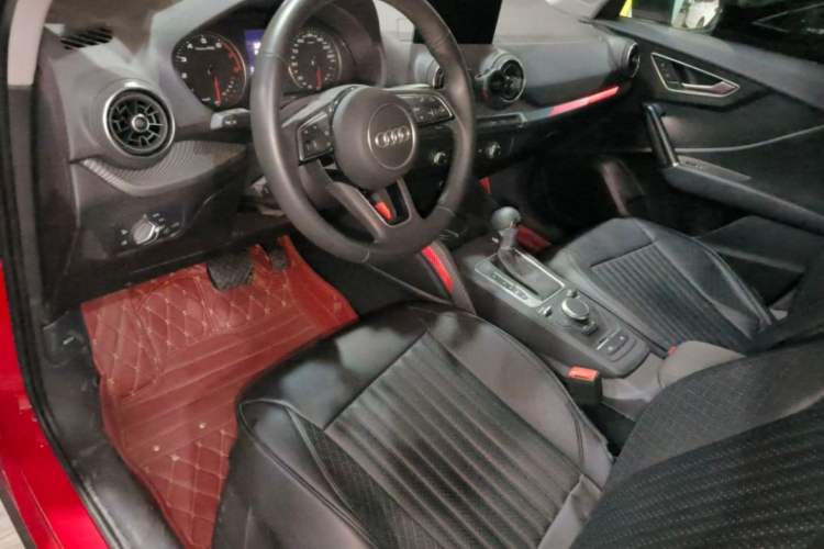 Used Audi Q2L 2018 35 TFSI Launch Exclusive Edition China VI Interior 3