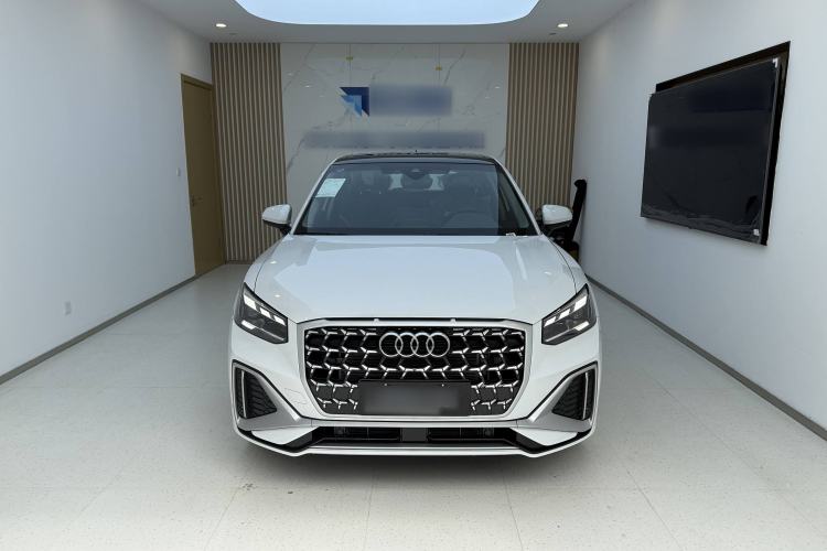 Used Audi Q2L 2025 35 TFSI Fashion Dynamic Edition Exterior 1