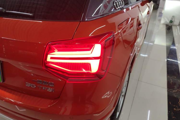 Used Audi Q2L 2018 35 TFSI Fashionable & Elegant Version China VI Emission Standard Exterior 6