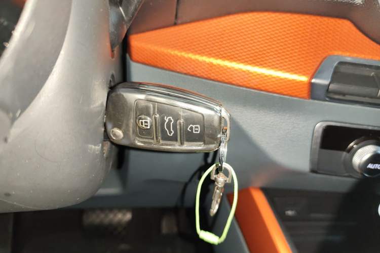 Used Audi Q2L 2018 35 TFSI Fashionable & Elegant Version China VI Emission Standard Interior 1