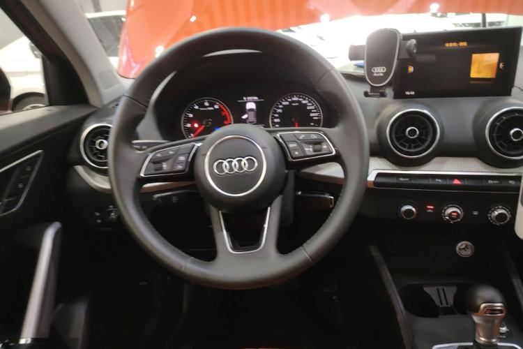 Used Audi Q2L 2020 35 TFSI Ambition Dynamic Edition Steering Wheel