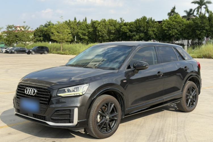 Audi Q2L 2018 35 TFSI Launch Exclusive Edition China VI de segunda mano Guazi used car, China used car export, Used car for sale, Used  cars, Cheapest cars for sale