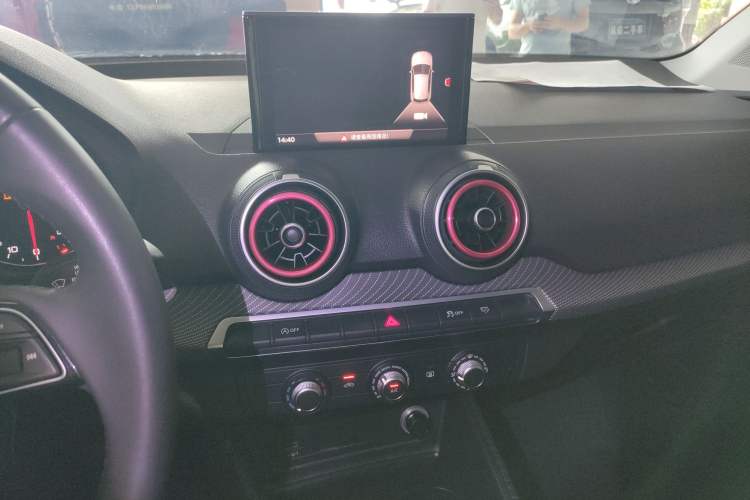 Used Audi Q2L 2018 35 TFSI Launch Exclusive Edition China VI Audio And AC Panel