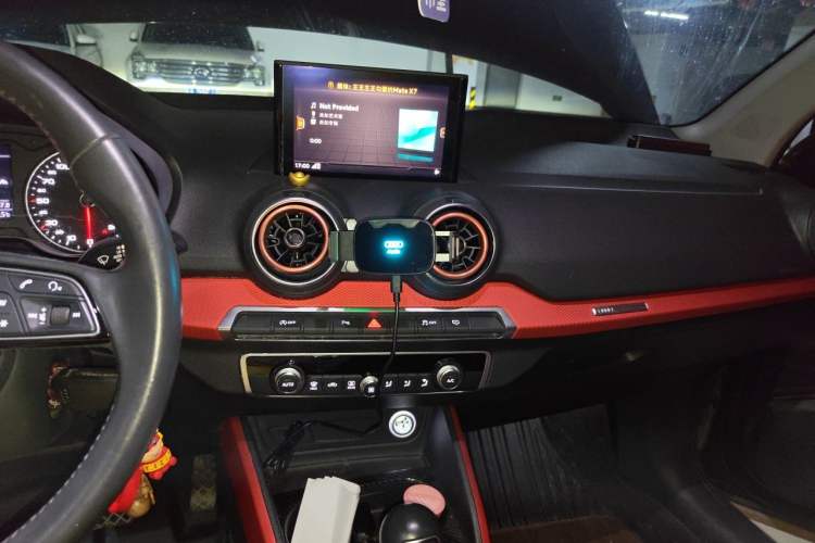 Used Audi Q2L 2018 35 TFSI Fashion Dynamic Version China VI Emission Standard Audio And AC Panel