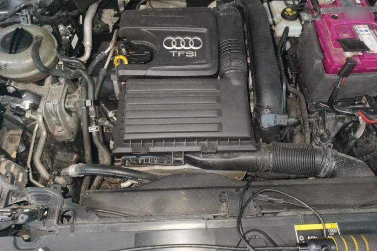 Used Audi Q2L 2018 35 TFSI Launch Exclusive Edition China V Engine Bay