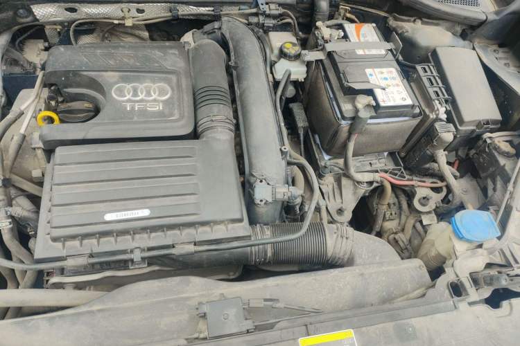Used Audi Q2L 2018 35 TFSI Launch Exclusive Edition China VI Engine Bay Left