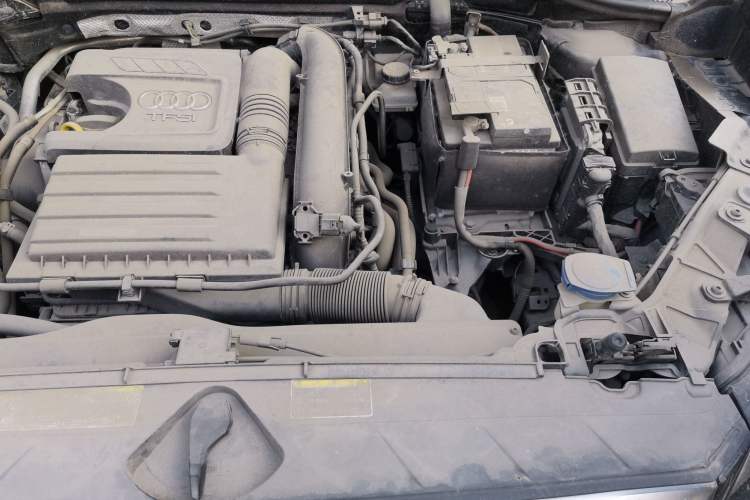 Used Audi Q2L 2018 35 TFSI Fashionable & Elegant Version China VI Emission Standard Engine Bay Left